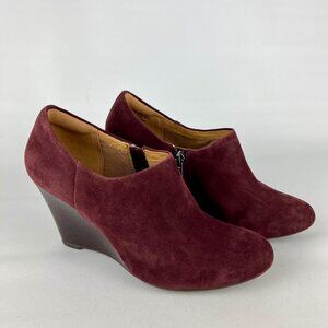 Clarks Womens Purity Frost Wedge Ankle Bootie Burgundy Suede Leather size 8